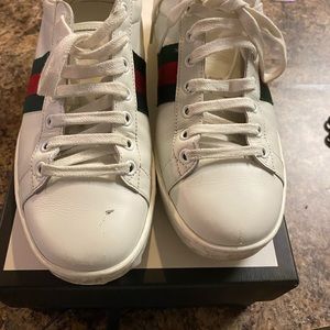 Gucci Women's Ace leather sneaker